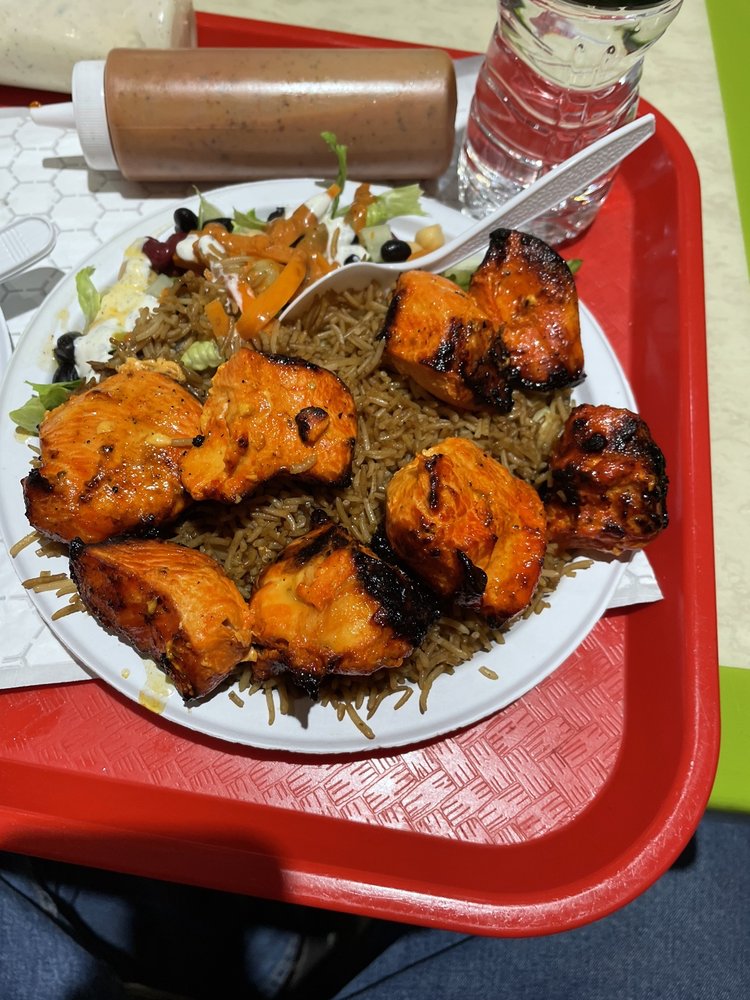 Momo's Mediterranean Grill Momo's Mediterranean Grill