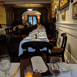 Amanda S Restaurant 426 Photos 526 Reviews Breakfast Brunch Photo Of Amanda S Restaurant Hoboken Nj United States Inside