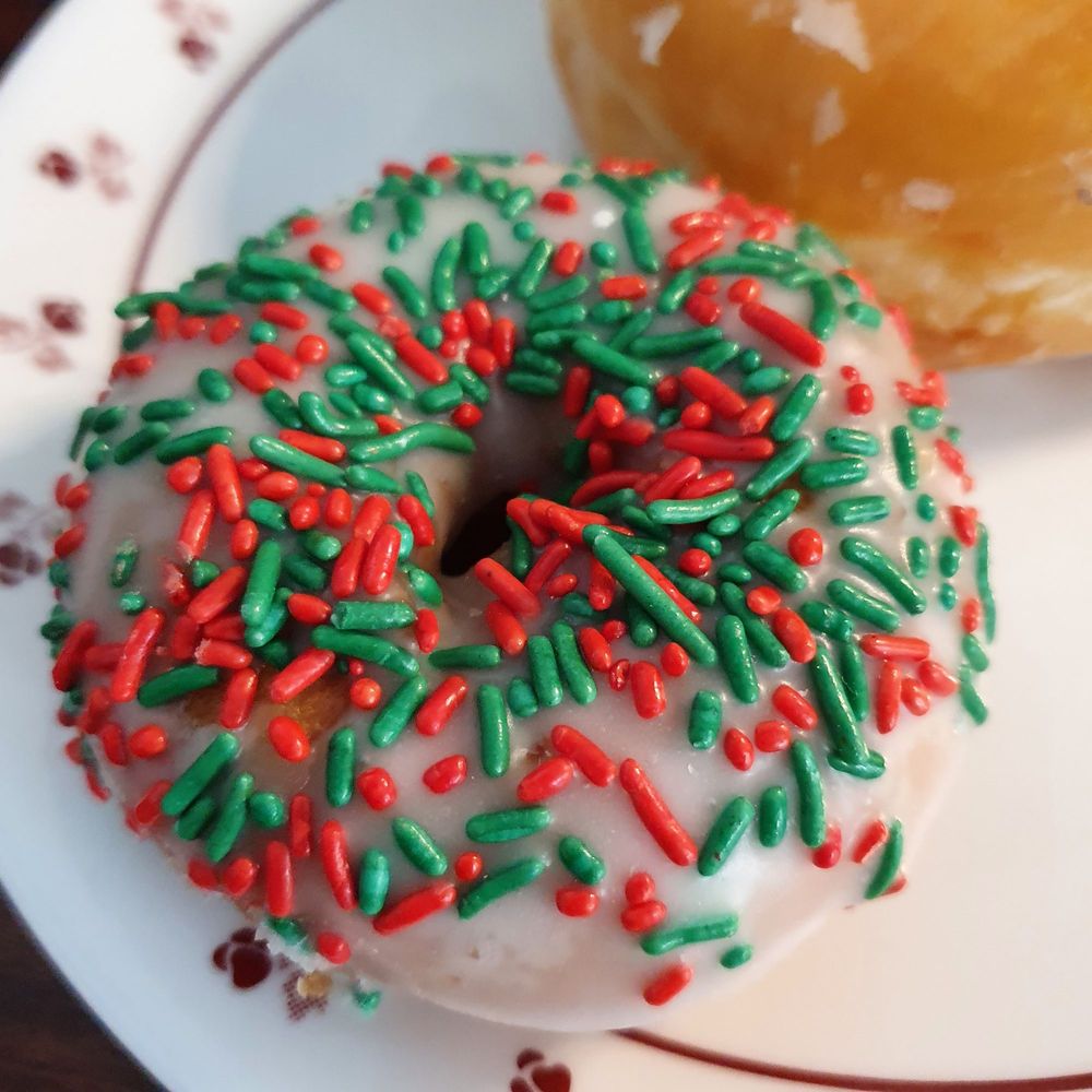 Maple Leaf Donuts
