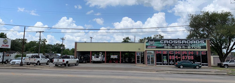 Crossroads Tire & Automotive Service Tire Pros