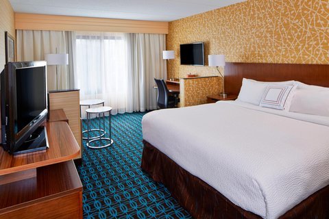 Fairfield Inn and Suites Rochester East