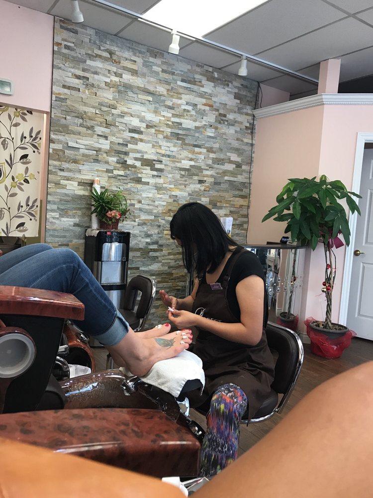 Perfect 10 Nail & Spa