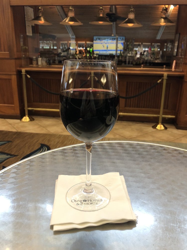 Topsider Lounge