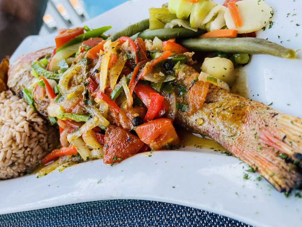 carribean island restaurant and bar