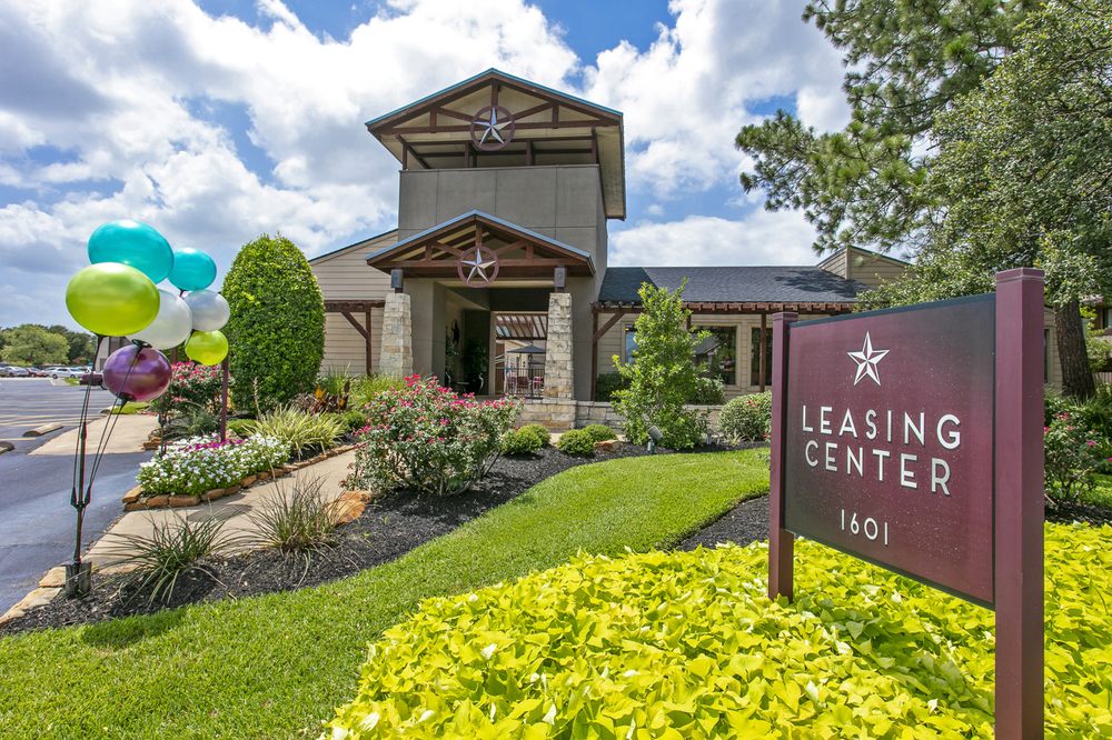 Tower Park Apartments