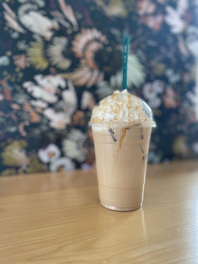 Taylor Ray’s Cafe Hawks Prairie