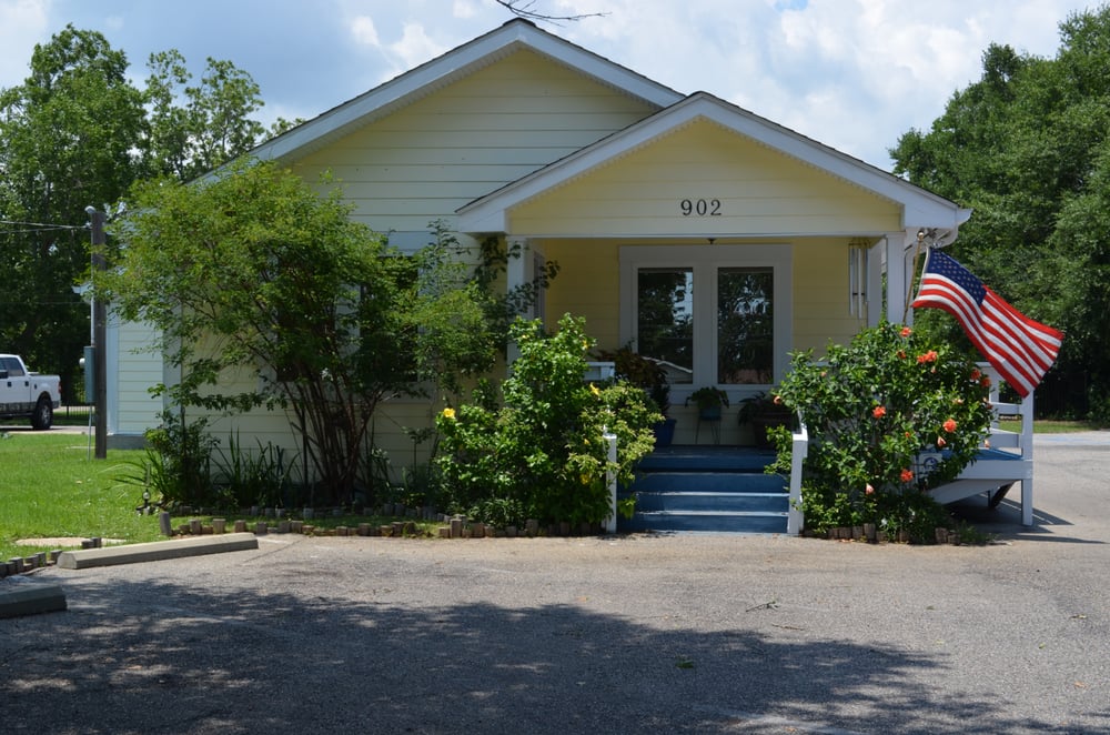 image of business Farley Family Dentistry