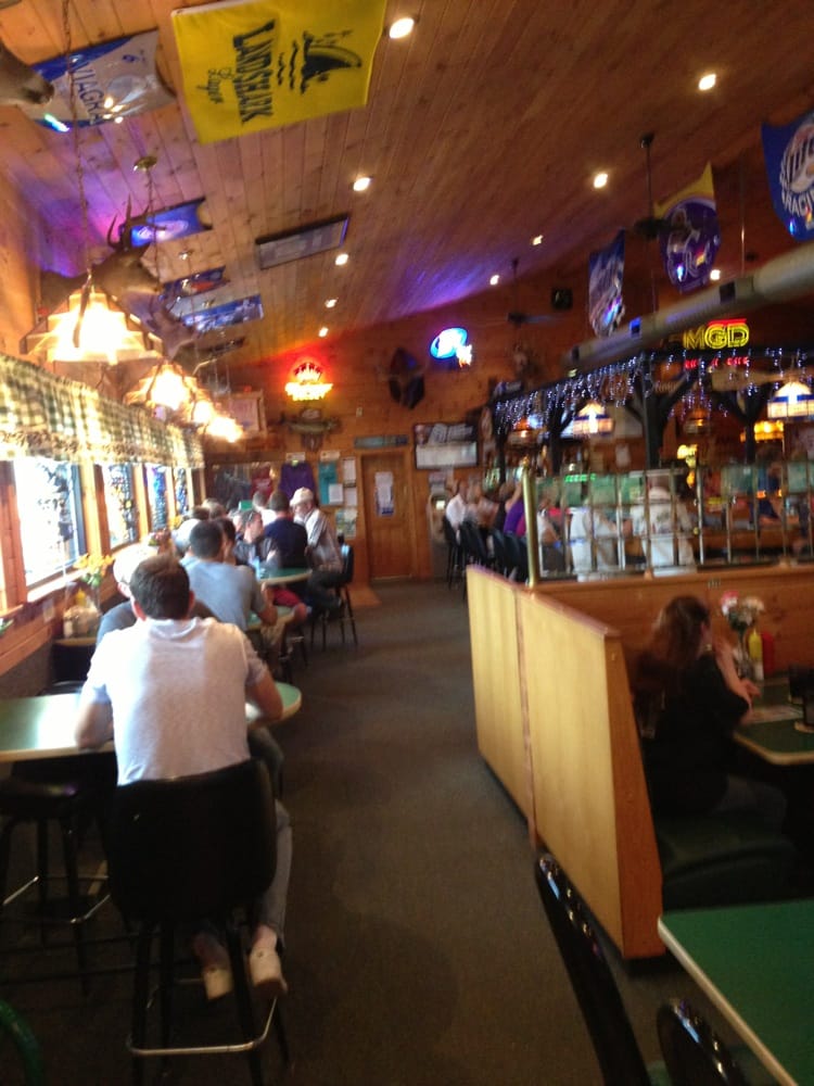 Captain Dan’s Crows Nest Resort Resorts 2743 Hwy 65, Mora, MN