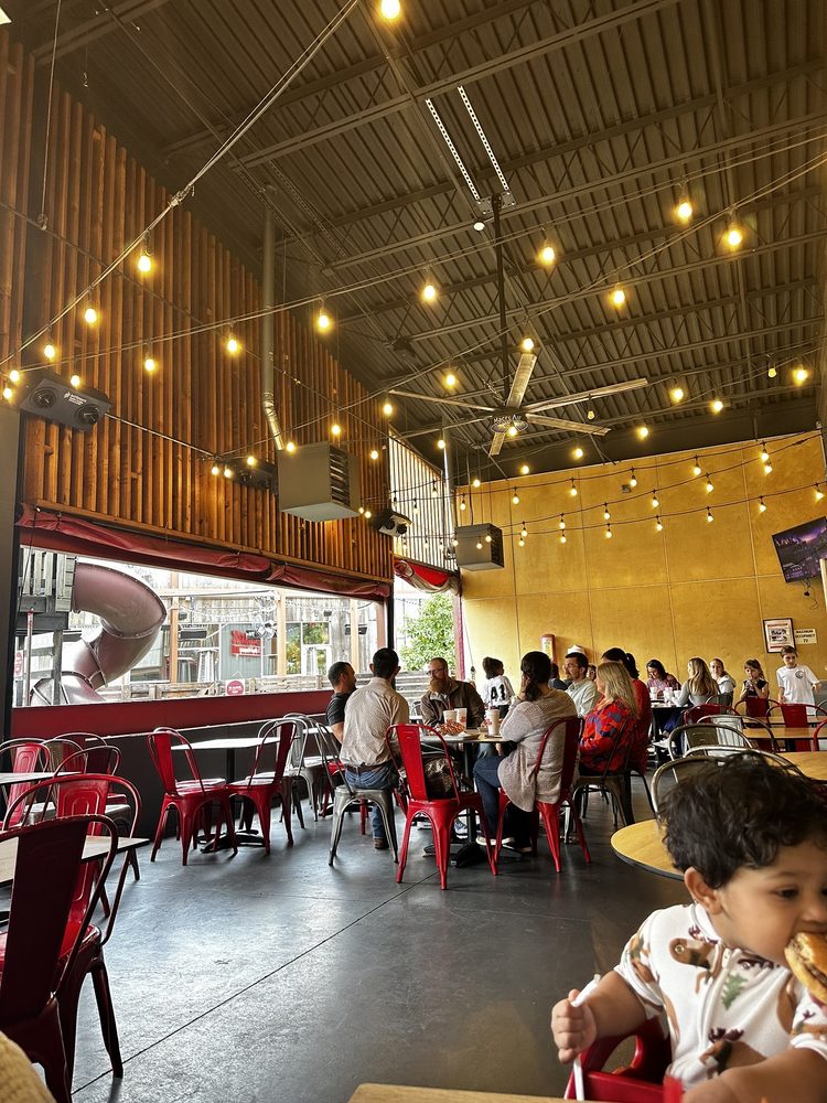 Hat Creek Burger Company
