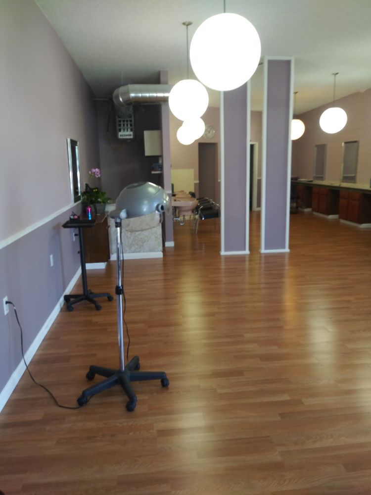 Rubi's Beauty Salon