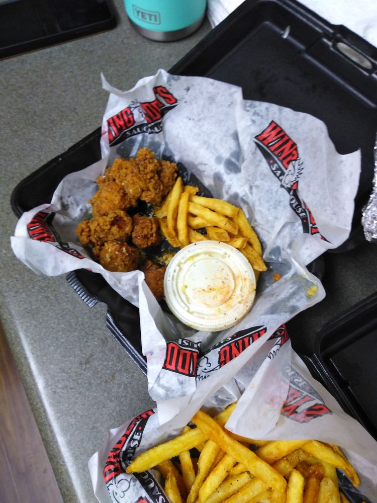 Wing Daddy’s Sauce House