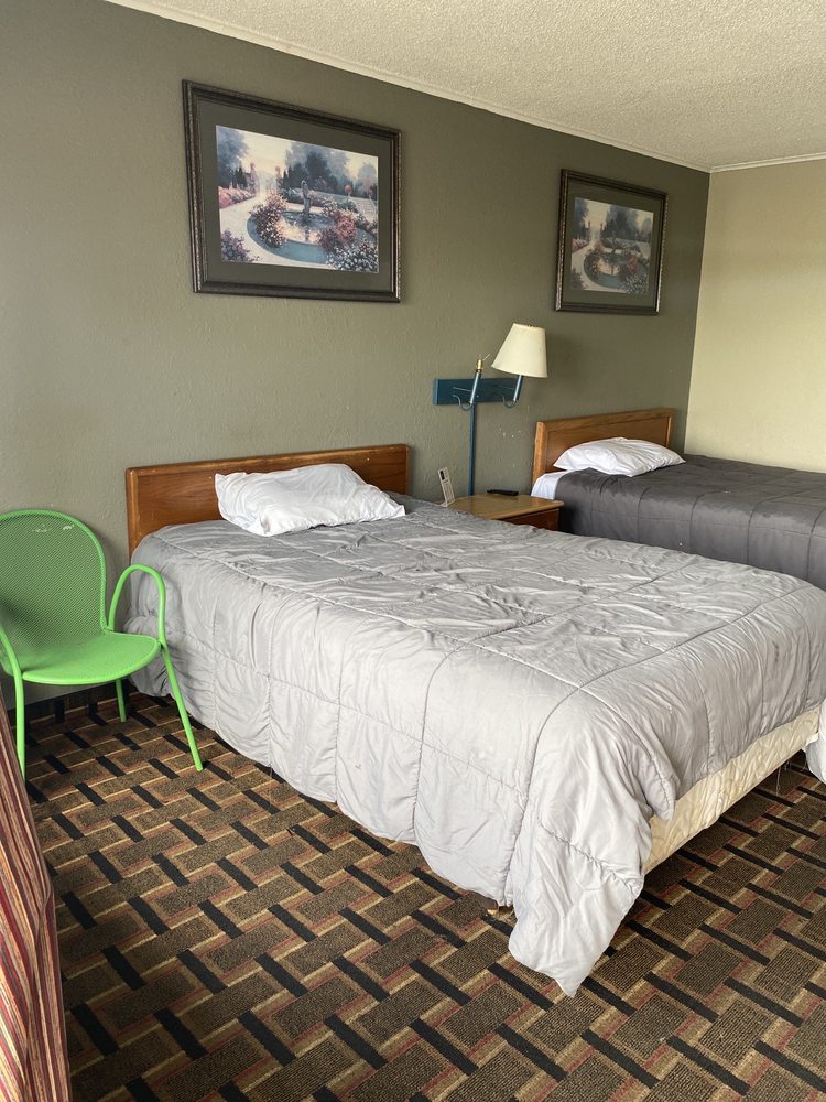 Bravo Inn