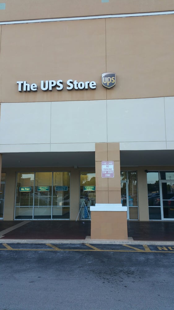 The UPS Store Shipping Centers 5727 NW 7th St, Flagami, Miami, FL