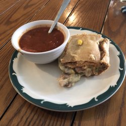 The Best 10 Restaurants In Fort Madison Ia With Prices Last 3 Simple Table By Hitomi