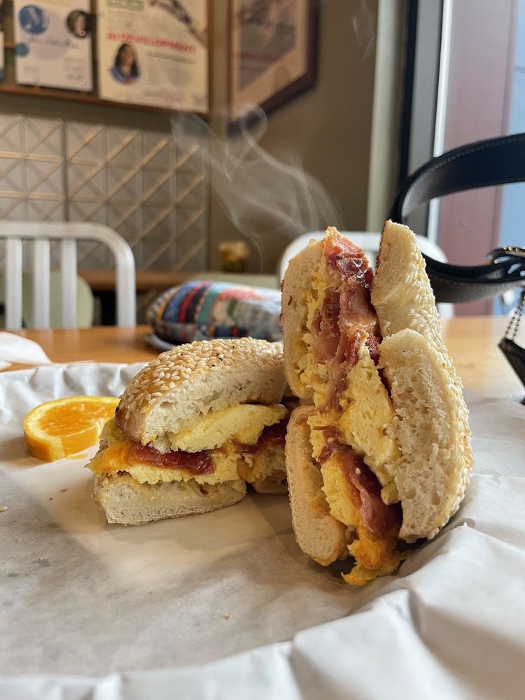 Woodinville Bagel Bakery