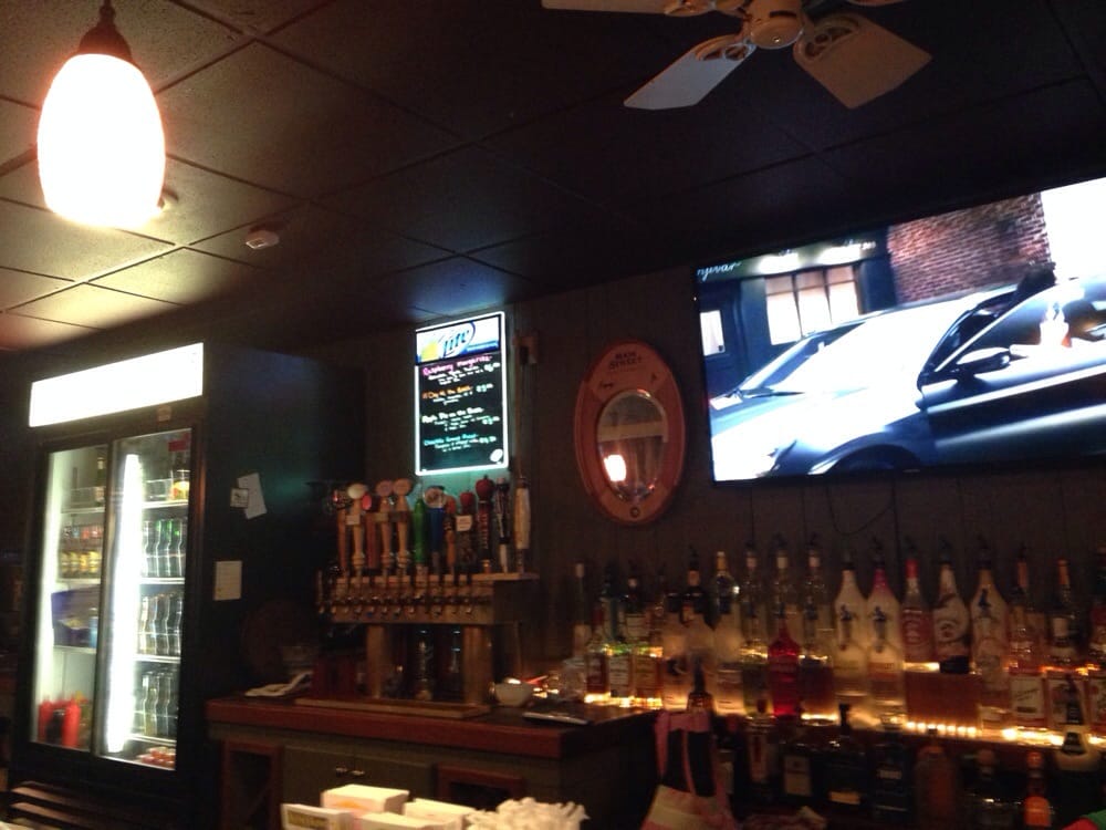 Main Street Bar and Grille American (Traditional) 94 Main St