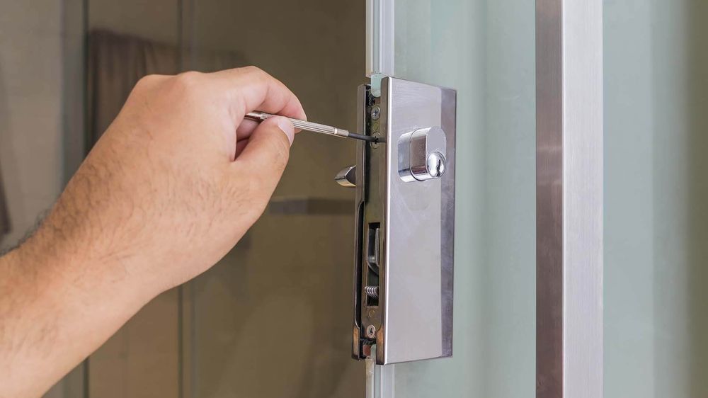 Wilshire Lock & Key Service