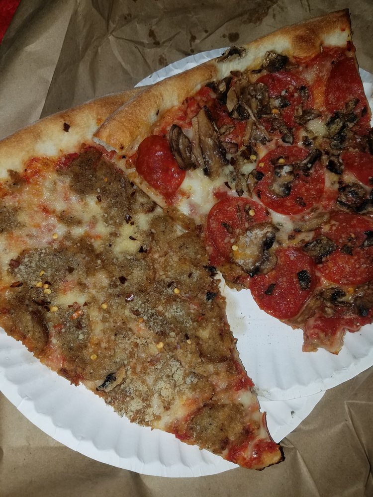 Vinny’s pizza - 25 Photos & 41 Reviews - Pizza - 312 West Bay Dr, Largo