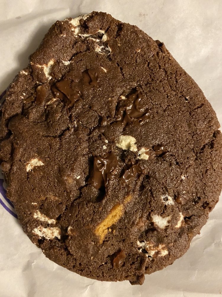 Insomnia Cookies