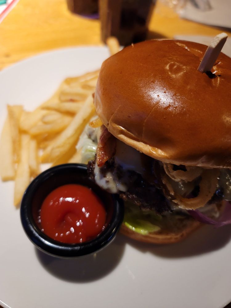 Applebee's Grill + Bar