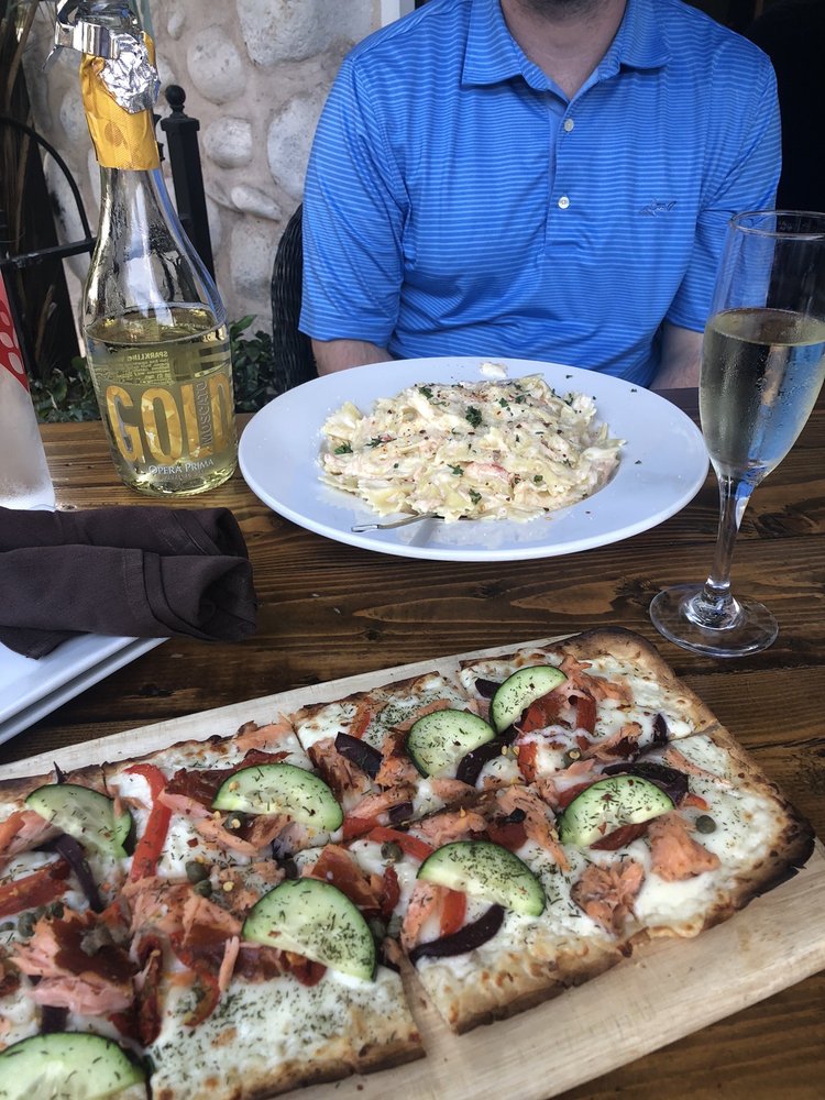 Urban Vines Wine Bistro