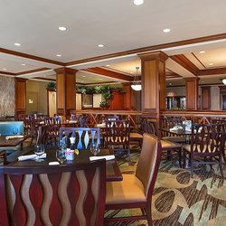 Mahogany S Restaurant American Traditional 401 W Summit Hill Photo Of Mahogany S Restaurant Knoxville Tn United States