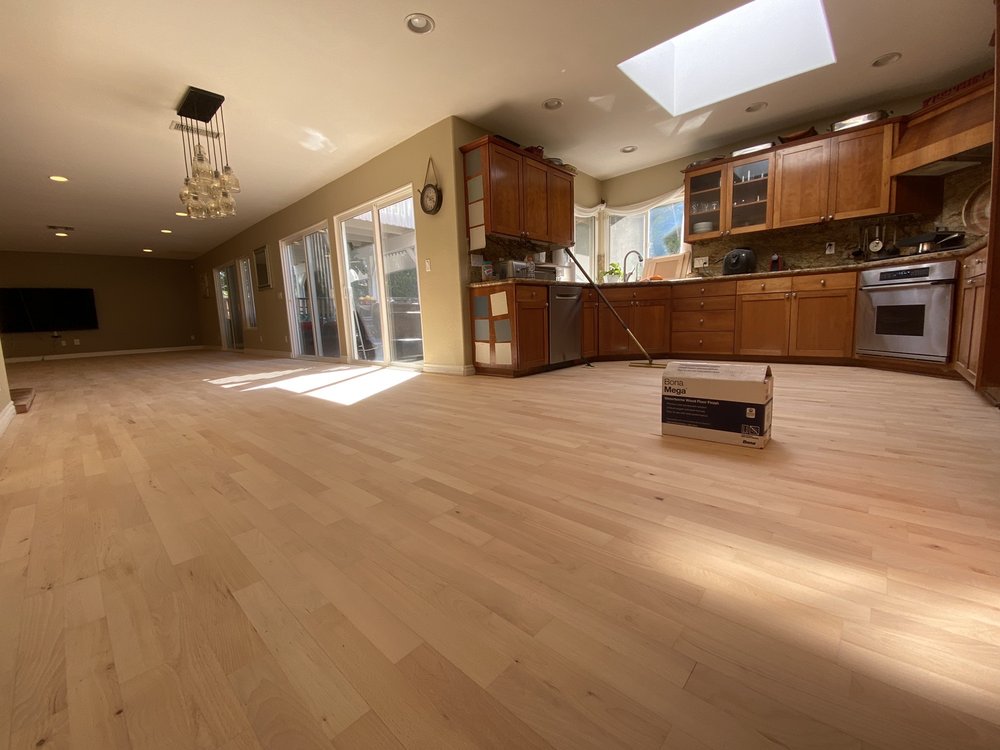 image of business Estradas Hardwood Flooring