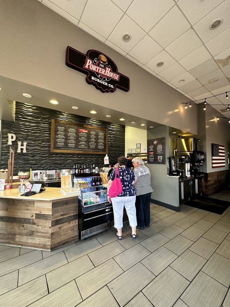 PorterHouse Burger Co. - Palladium