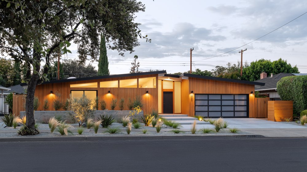 image of business Aria Build & Construction