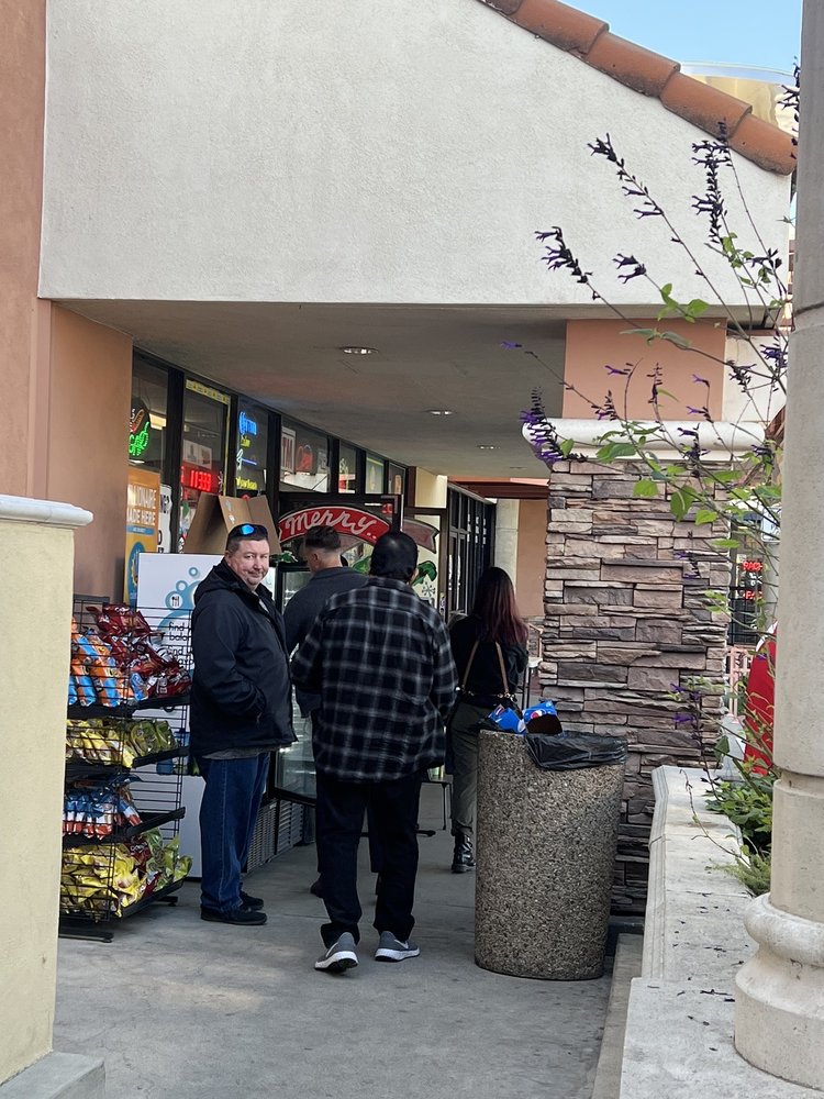 Lone Hill Liquor