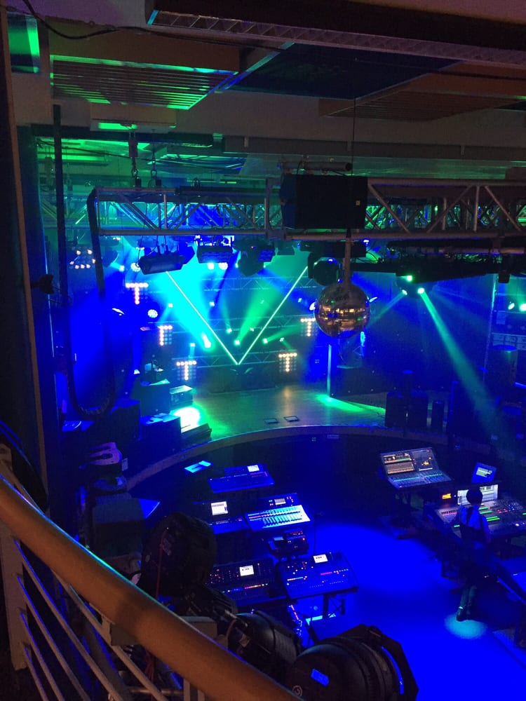 Musikhaus Thomann 31 Photos & 38 Reviews Musical Instruments