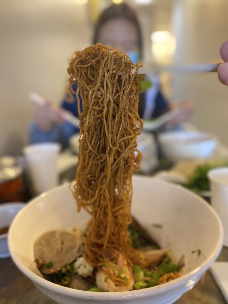 Leung Noodle Leung Noodle