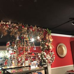The Christmas Store - 14 Photos &amp; 13 Reviews - Shopping - 155 E Main St