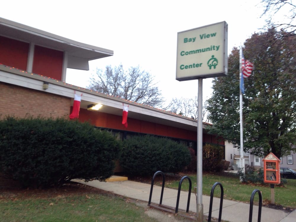 Bay View Community Center Community Service/NonProfit 1320 E