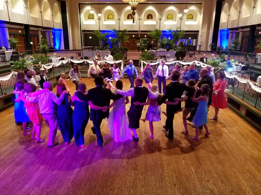 Love & Light Entertainment