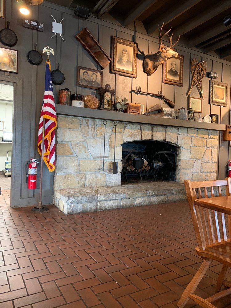 Cracker Barrel Old Country Store
