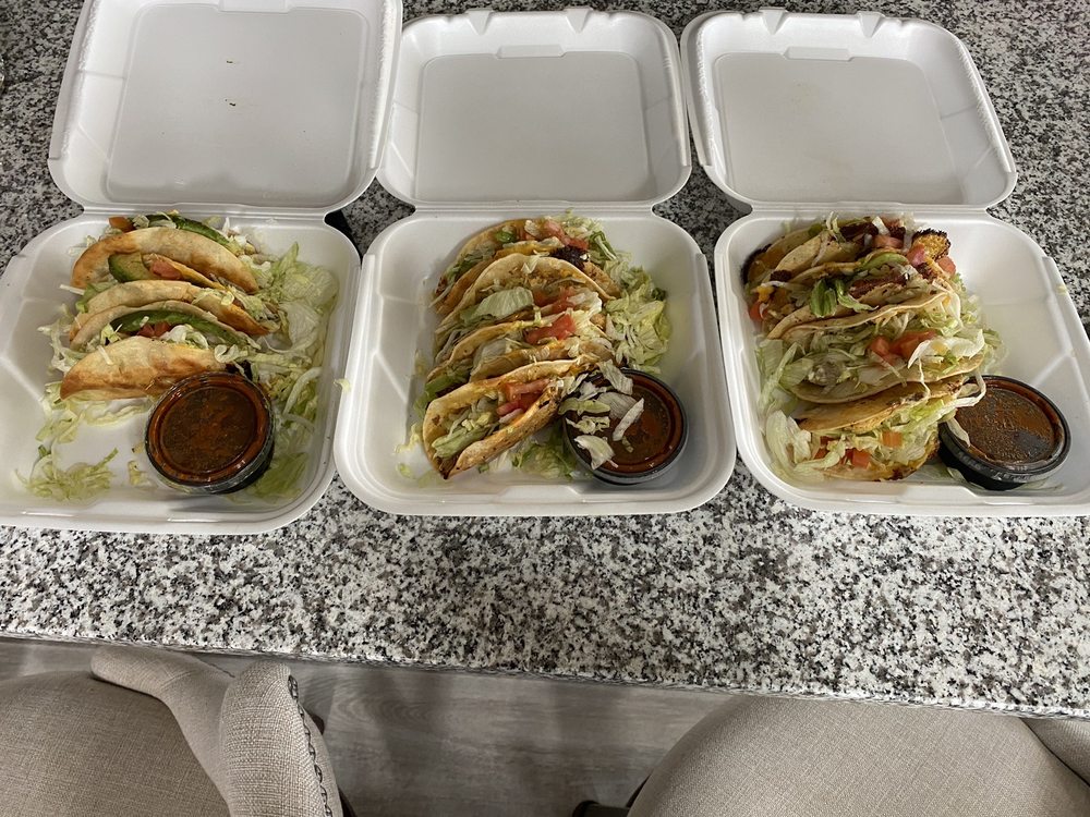 Mexico City Restaurant & Lounge