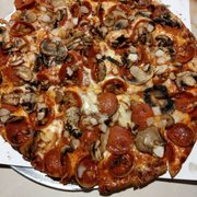 flyers pizza subs 11 photos 24 reviews pizza 962 n flyers pizza coupons blacklick