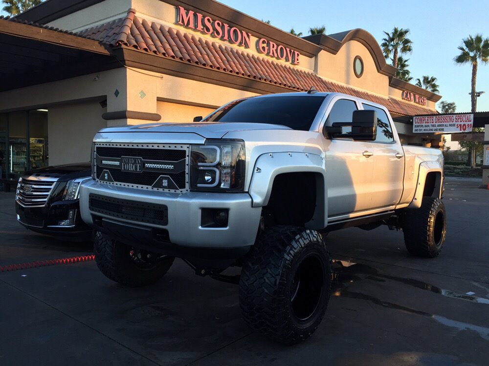 Mission Grove Car Wash