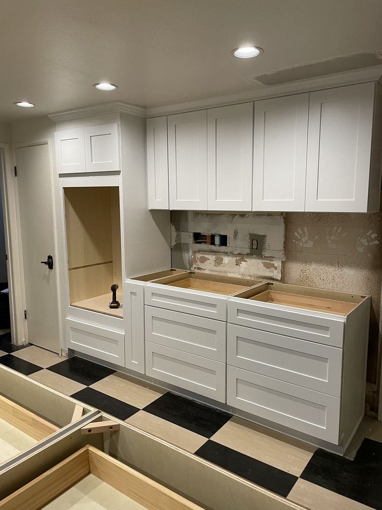 AK Cabinet & Stone