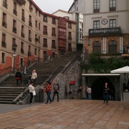 plaza unamuno bilbao