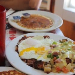 Red Cottage Restaurant 184 Photos 377 Reviews Breakfast Photo Of Red Cottage Restaurant South Dennis Ma United States