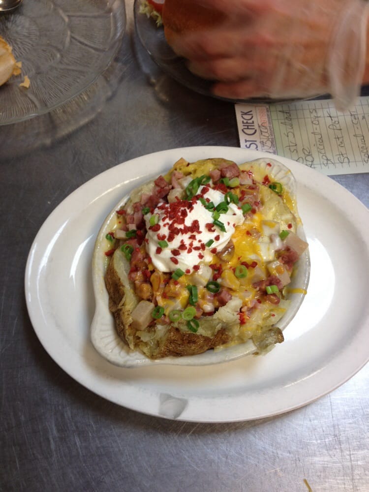 J’s Restaurant Seafood 304 Highway 90, Waveland, MS Restaurant