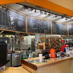 Moe's Broadway Bagel photo