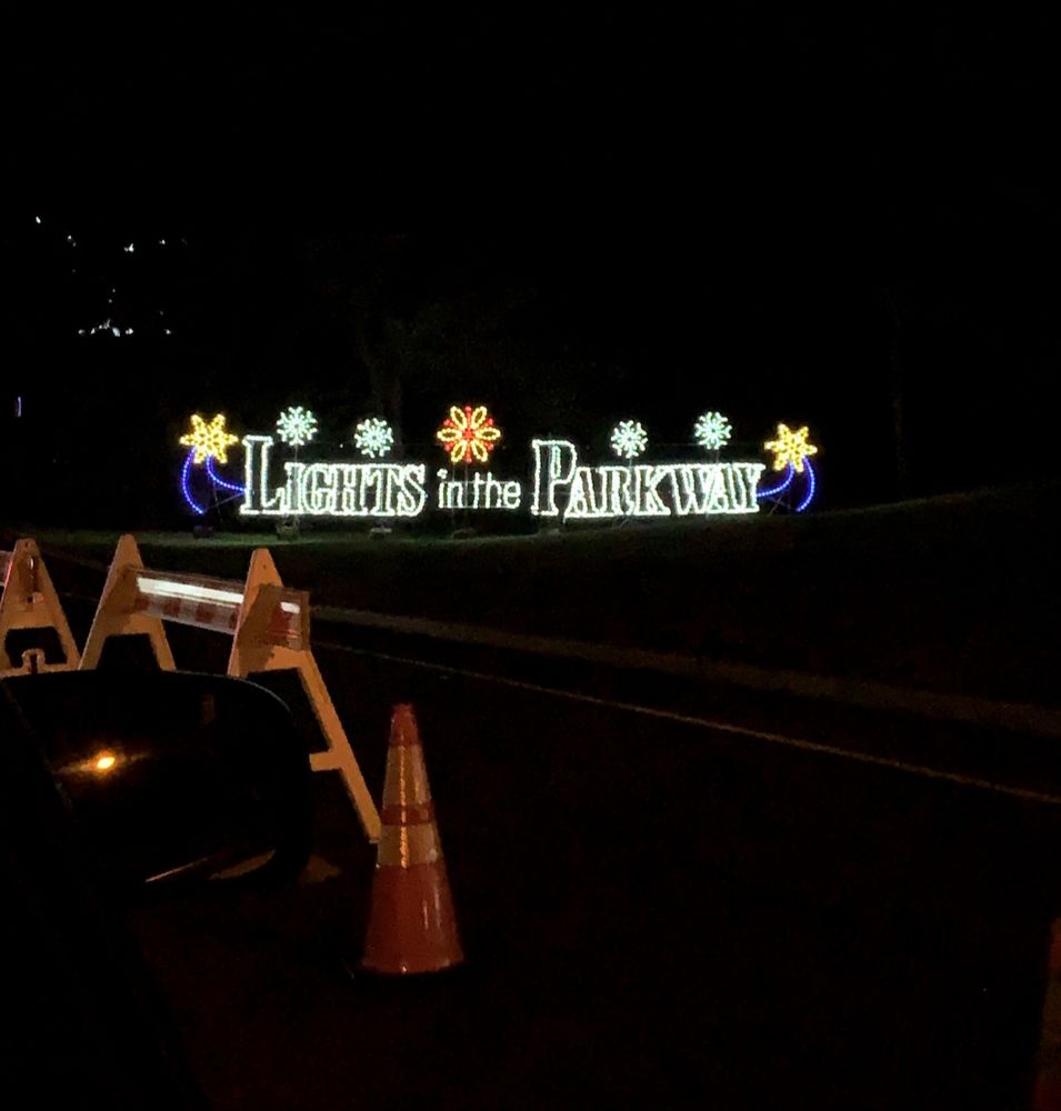 Lights in the Parkway