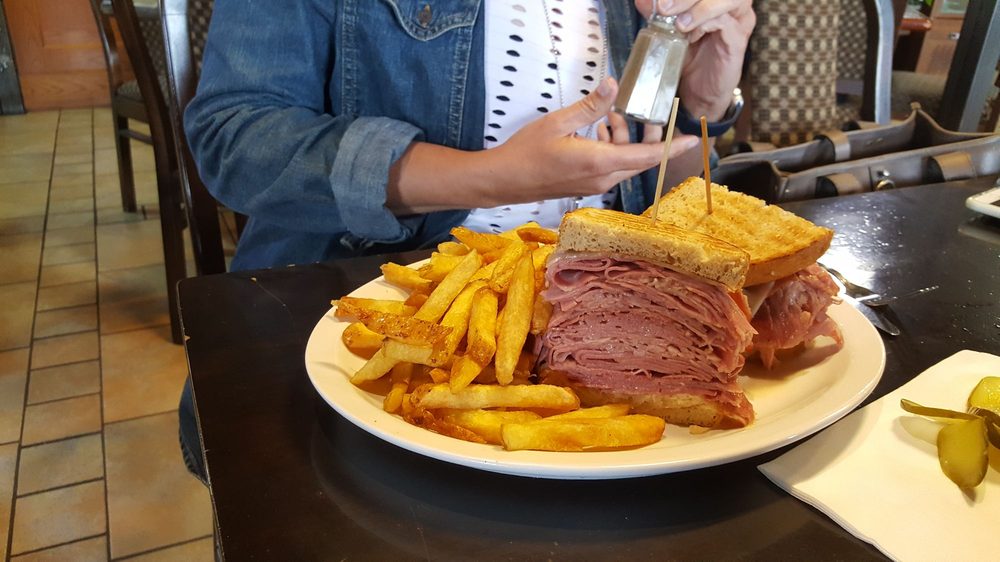 Mo’s Family Restaurant 84 Photos & 86 Reviews Diners 467 Speers