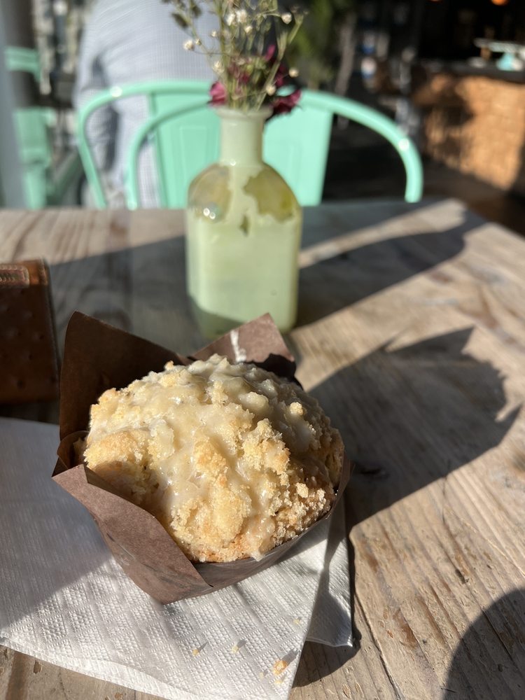 Slow Hand Coffee  Bakeshop