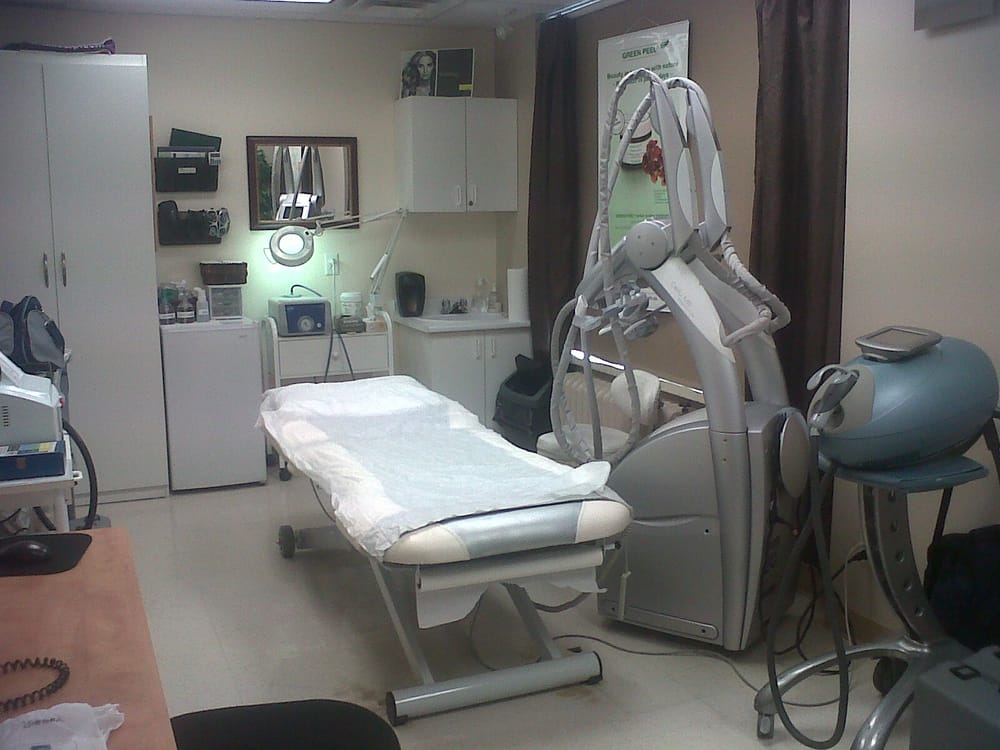 Lasercom Cliniques International (Lci)