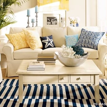 Pottery Barn Closed Home Decor 734 N Michigan Ave Near North Photo Of Pottery Barn Chicago Il United States