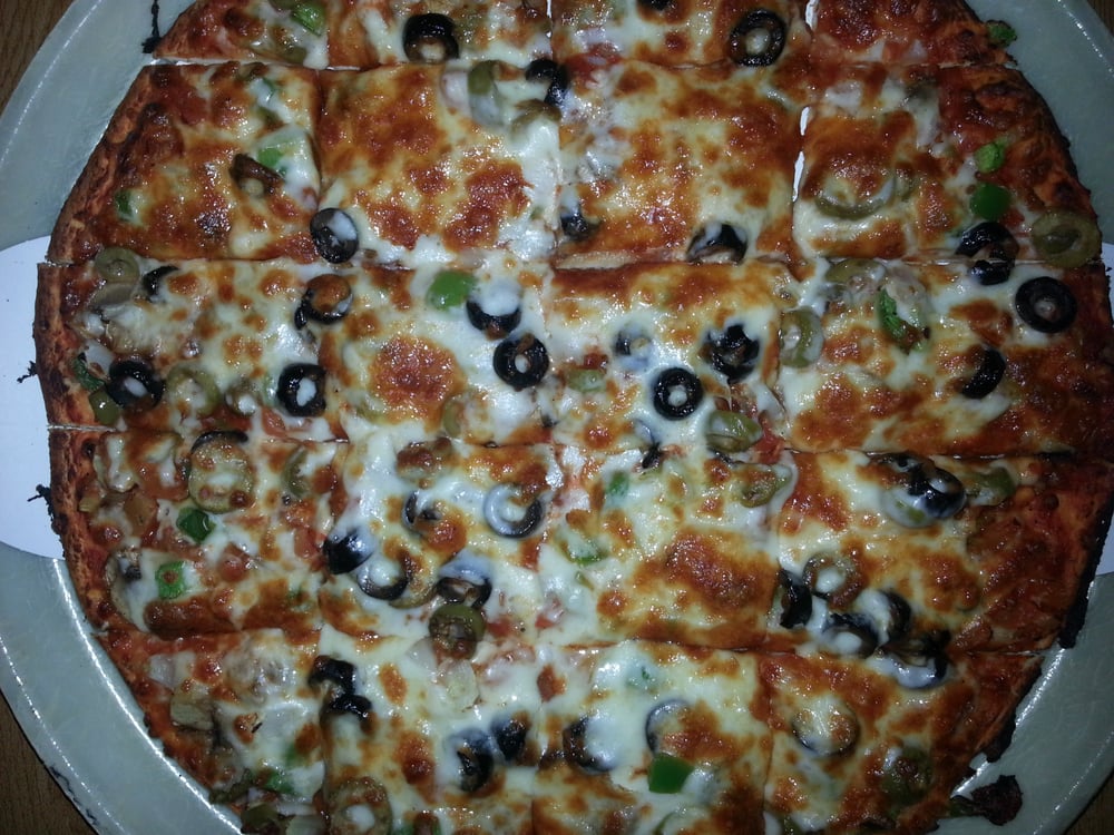 Broadway Pizza 28 Photos Pizza 11186 Commerce Dr, Champlin, MN